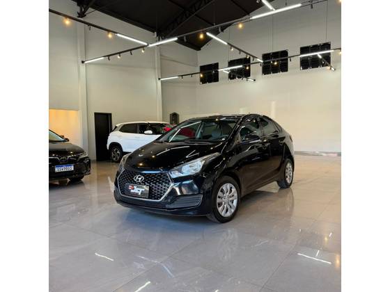 HYUNDAI HB20S 1.6 COMFORT PLUS 16V FLEX 4P AUTOMÁTICO